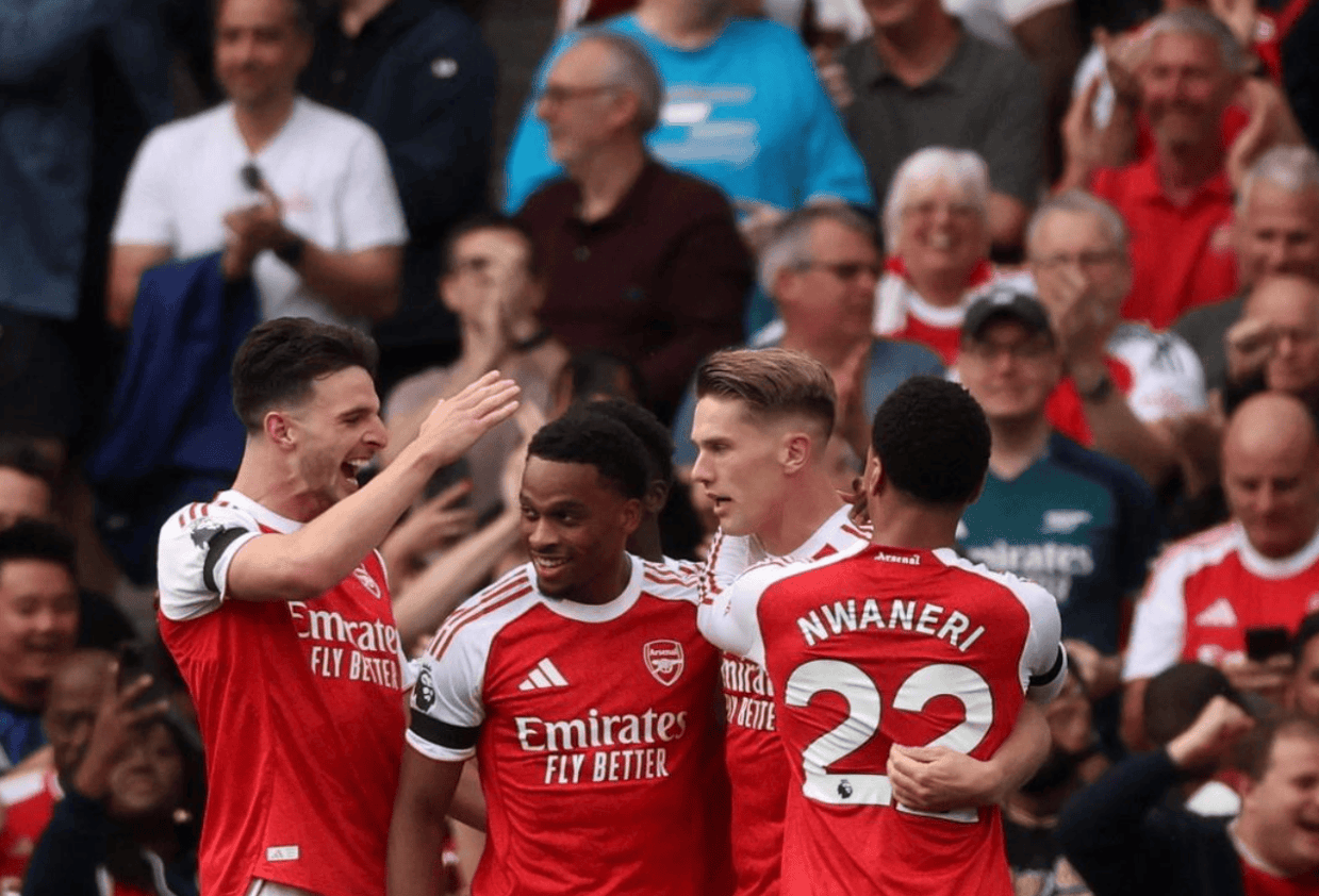 5-0横扫！阿森纳踢疯了，24岁超级后卫大爆发：独造3球太犀利